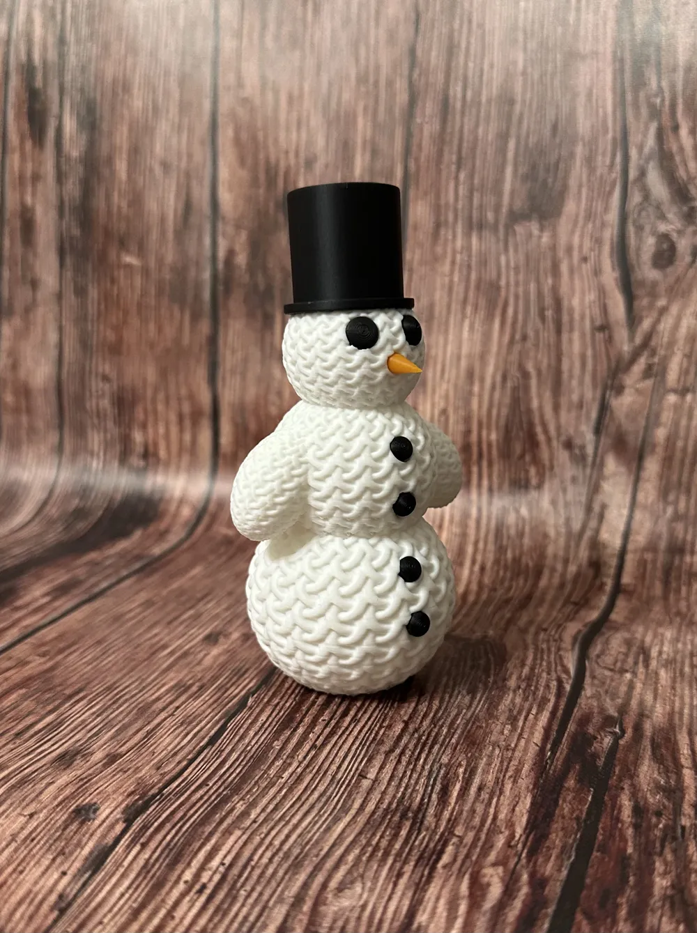 Cute Knitted Snowman with Hat - Free 3D Print Model - MakerWorld