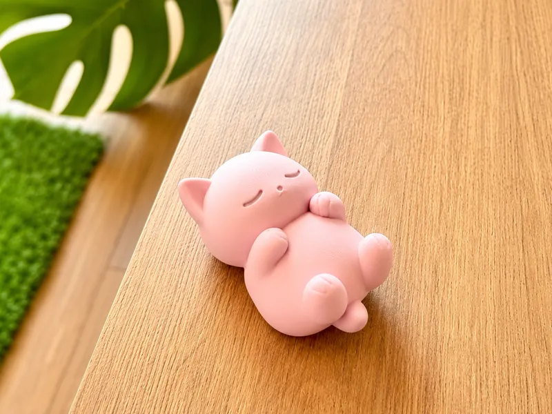 Chibi Laying Cat - kitty mini figurine