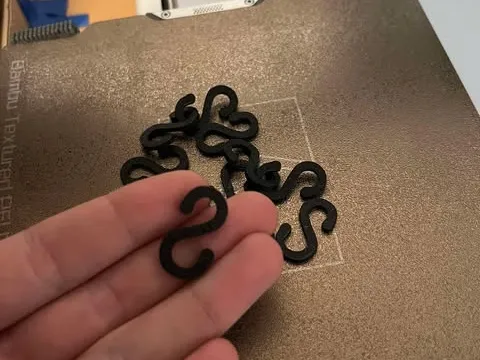 S Hook