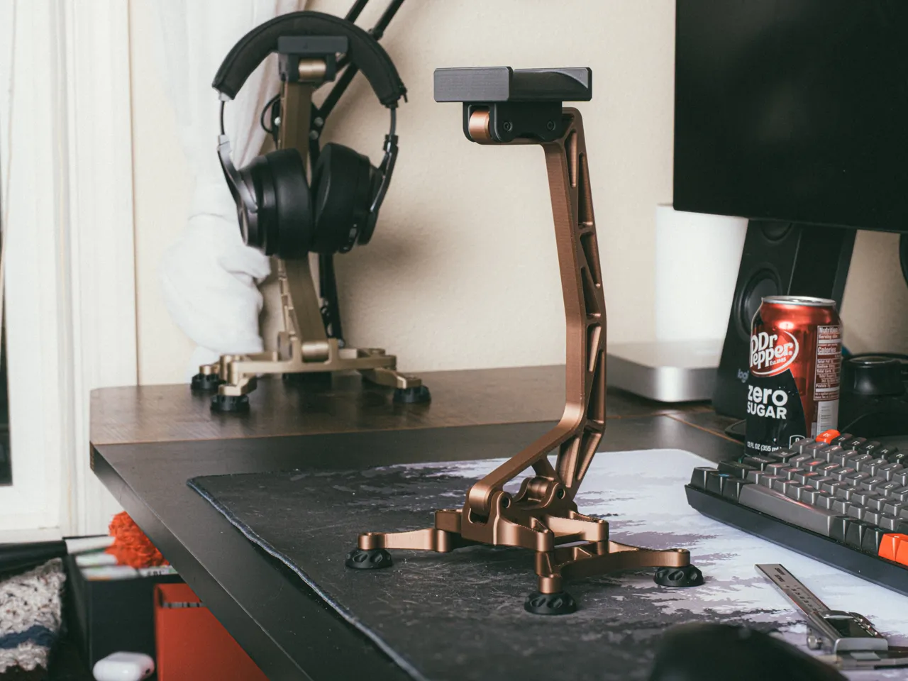 Industrial Headphone Stand - Compact view 3