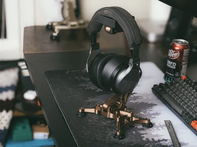 Industrial Headphone Stand - Compact