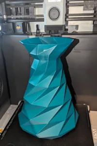 Vase à fleurs low poly PolyGon — photo 3