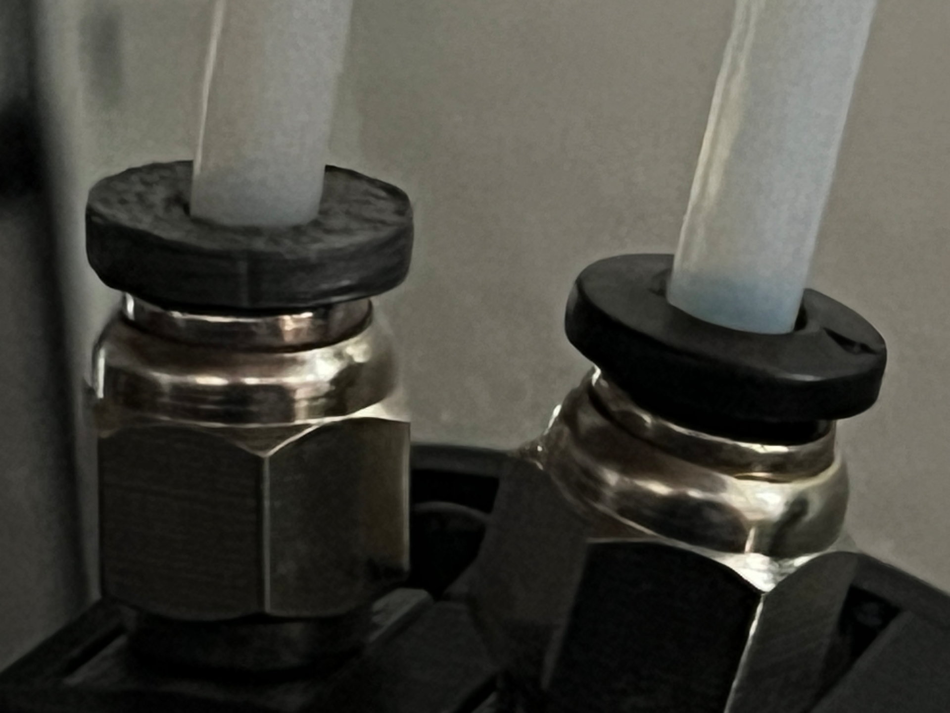 PC4-M6 release button