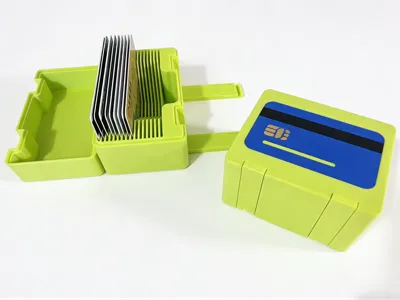 Print in Place flexi buckle bank card/ID card/membership card storage box (no supports, no hardware, no assembly)