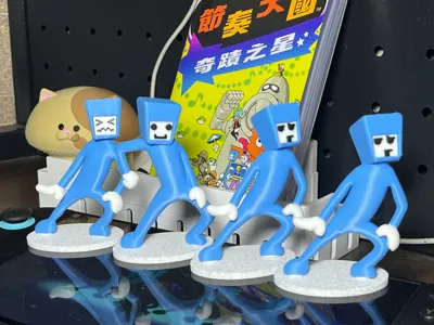 Rhythm Heaven Space Dancers Keychain/Figurine (Interchangeable Faces)|Rhythm Heaven Space Dancers