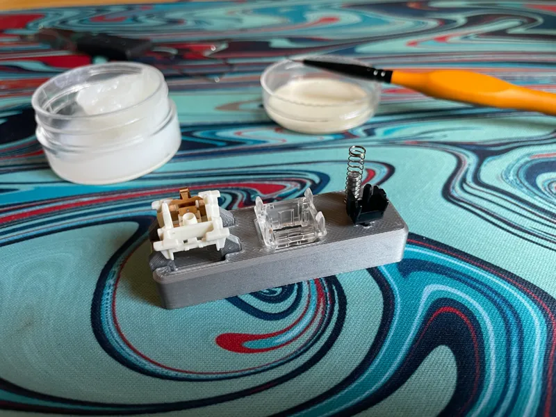 MX Switch Opener and Luber Station