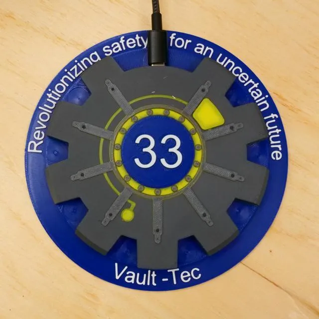 Fallout Vault-tec Door Phone Charger