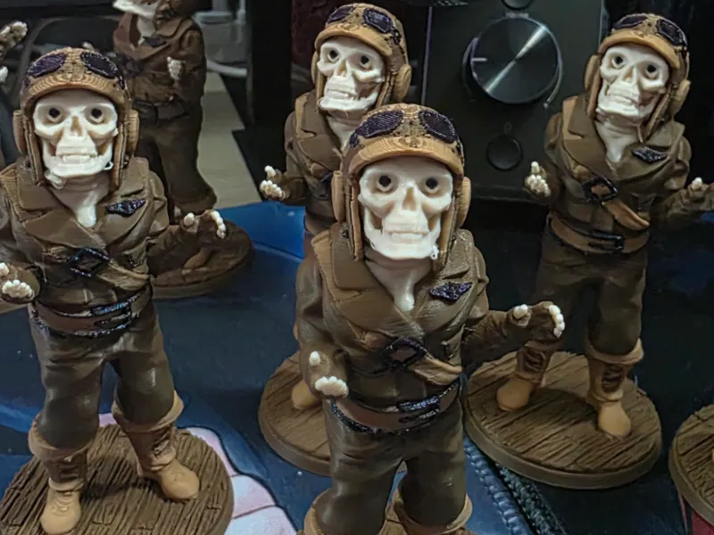 Skeleton Pilot Miniature