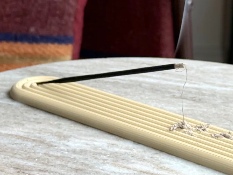 Zen Incense Holder – Modern, Clean Design, Japandi