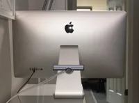 Support pour PC portable sur écran Thunderbolt — photo 1