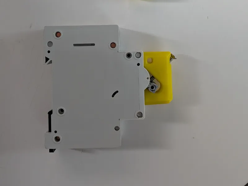 Circuitbraker lock