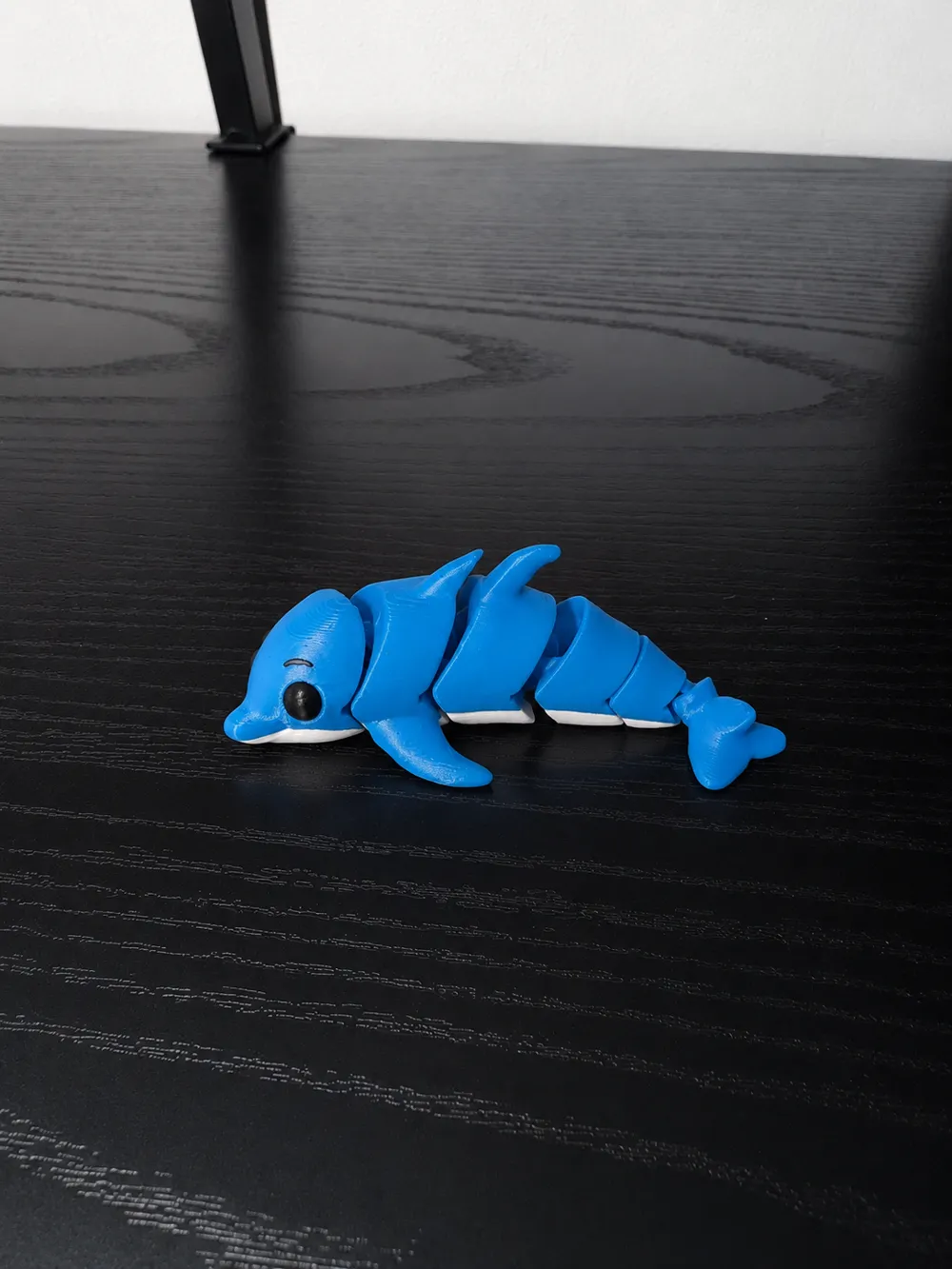 Flexy Dolphin - Free 3D Print Model - MakerWorld