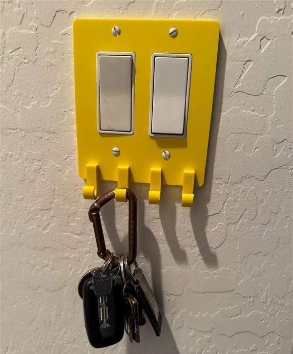 KDS Triple Rocker Switchplate cover w/ 4 key hooks
