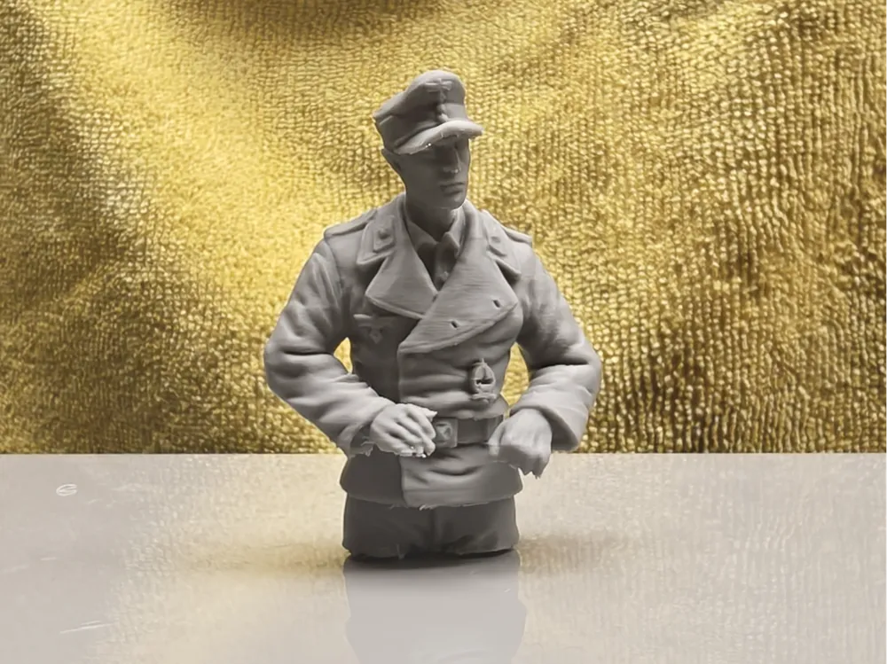 Adorno temático: 1/16 German Panzer Commander Heng Long RC Tanks. Referencia del modelo original.