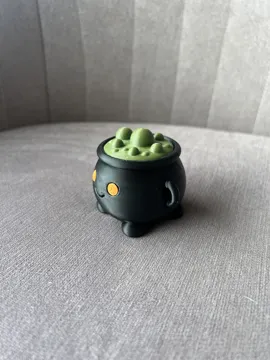 Adorno temático: Cute Witch Cauldron | Halloween Decor — vista de referencia 4