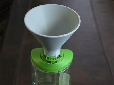 Bona refill funnel