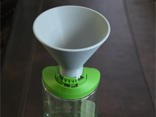 Bona refill funnel