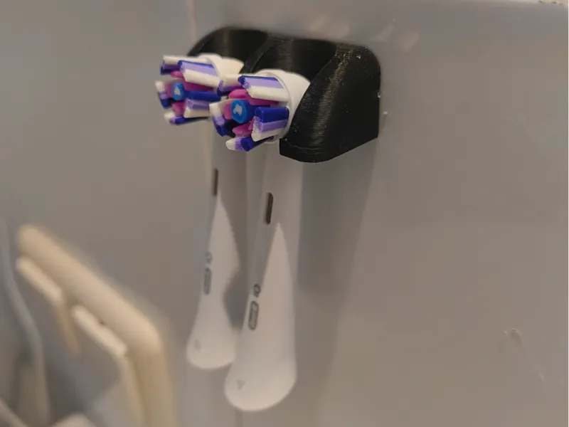 Toothbrush heads holder (Oral-B iO)