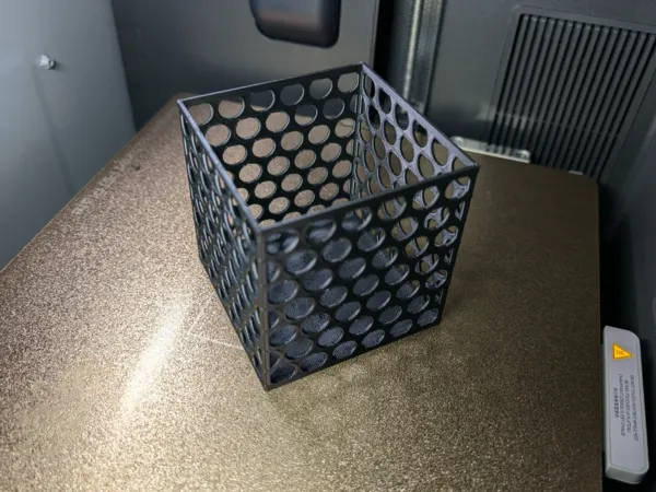 https://makerworld.bblmw.com/makerworld/model/US61995839a1b989/design/1de63d159c31bfaf.jpg