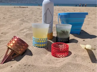Beach drink cup holder