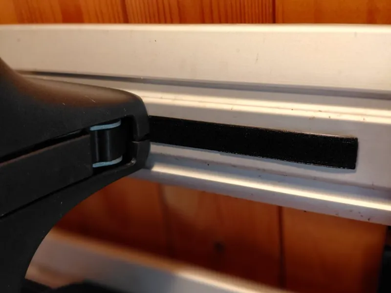 Thule WingBar Evo Abdeckungen unten Windschutz