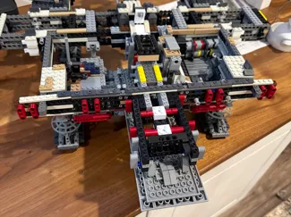 UCS Millennium Falcon 75192 - Bags 1-3