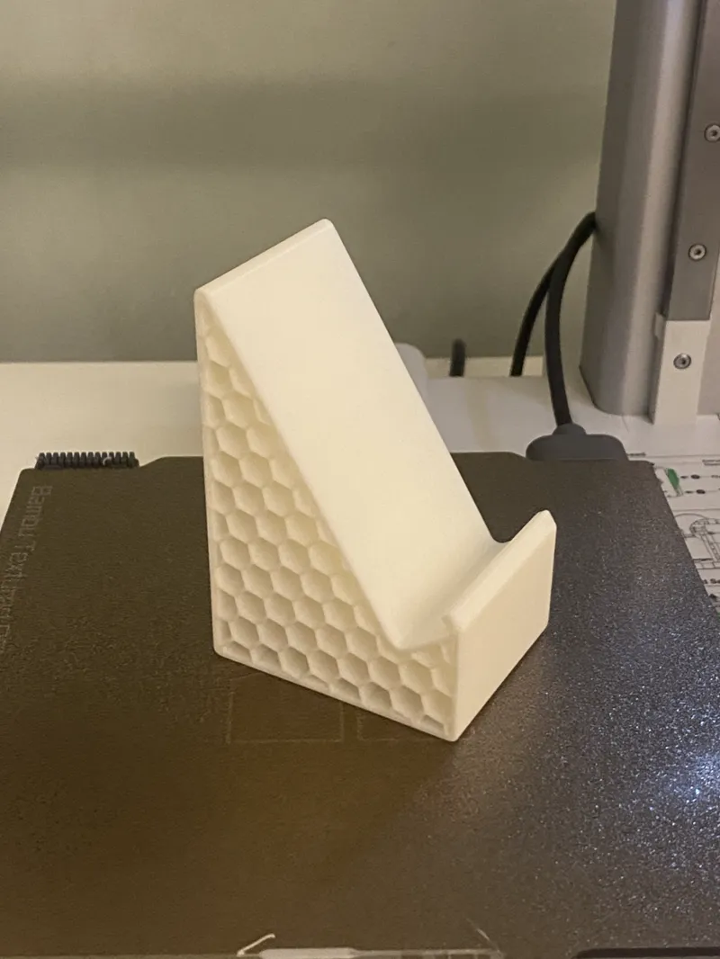Phone Stand (Customizable Pattern)