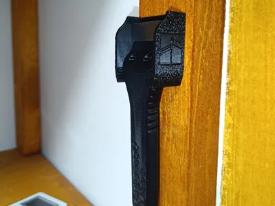 Wall-Mounted Holder For Precision Bed Scraper