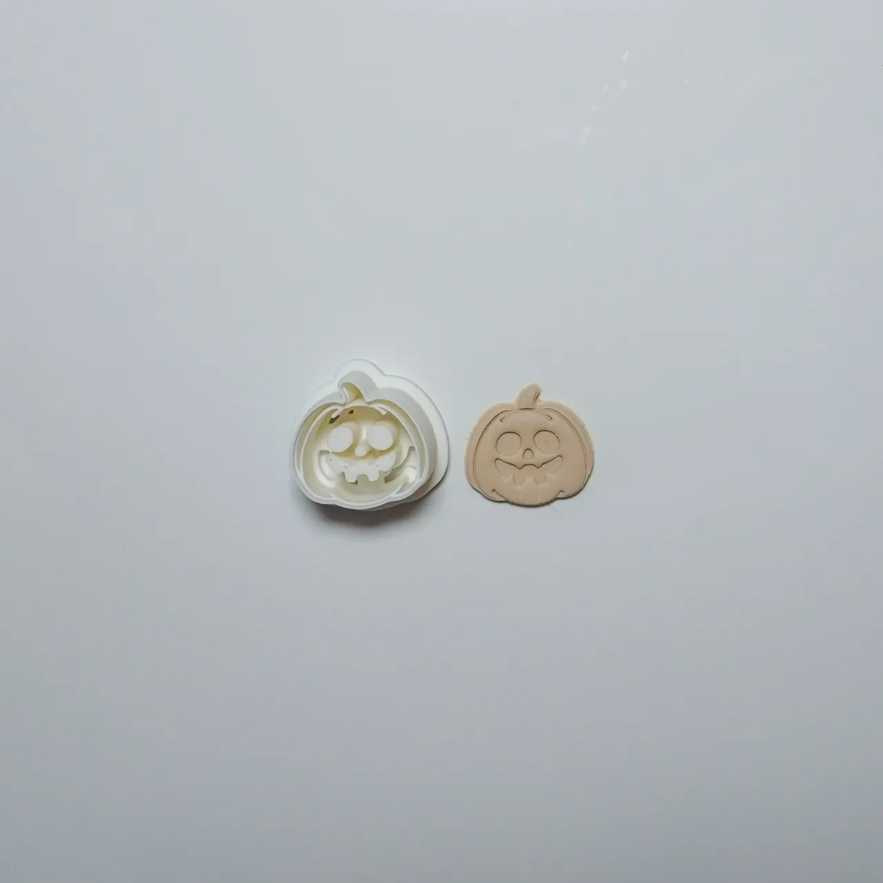 Pumpkin Halloween Polymer Clay Cutter Earring view 3