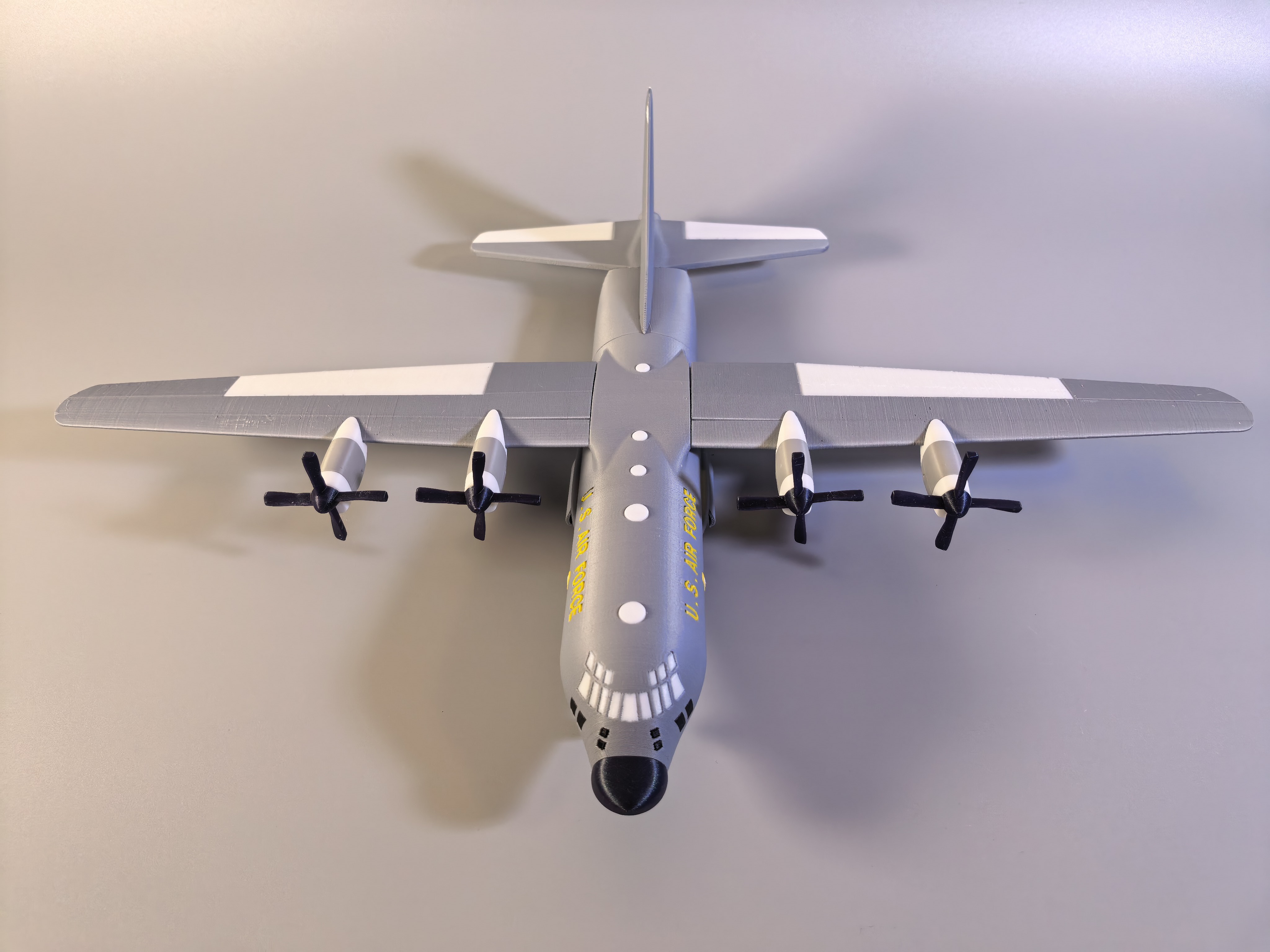 Miniatura 2 do modelo 3D C130大力神-运输机