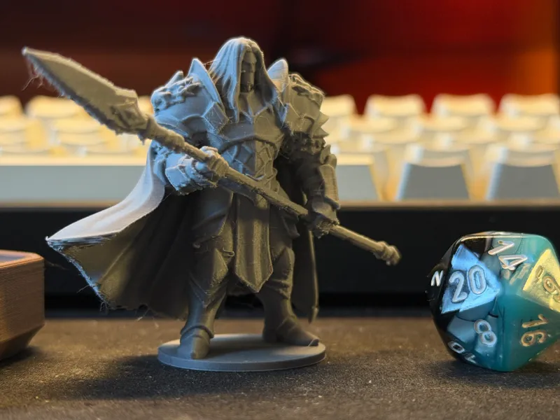 PALADIN – SPEAR OF DAWN | D&D Miniature