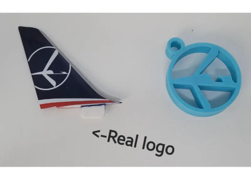 LOT Polish Airlines logo keychain