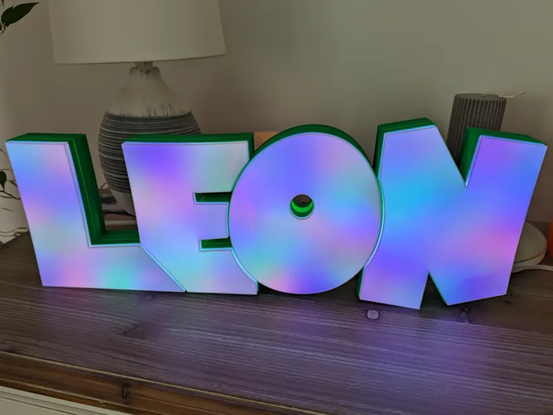 Leon name LED lamp