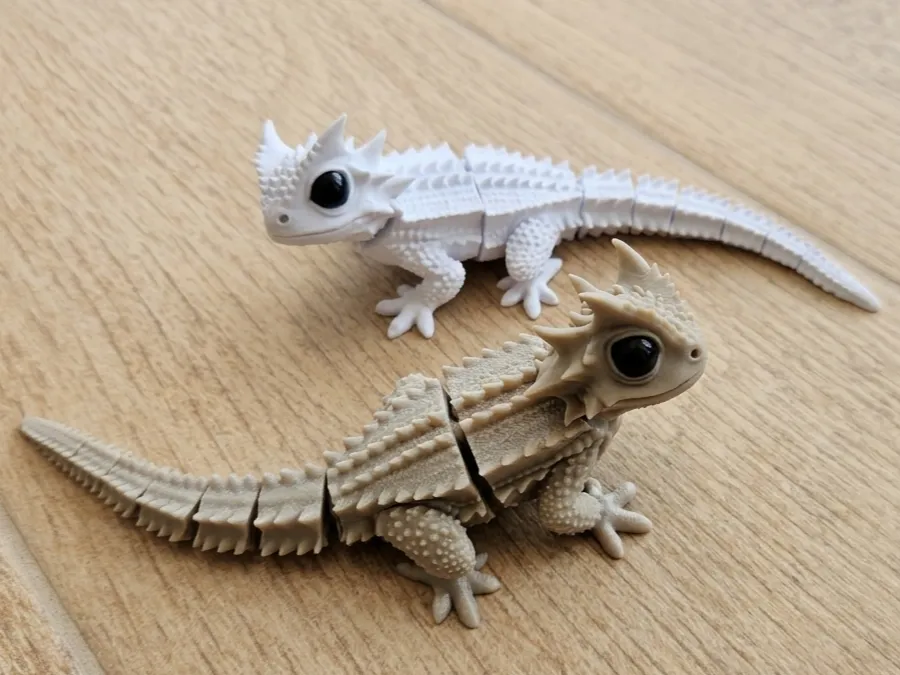 Articulated Horned Desert Lizard - Toys - PLA - 3D printed product