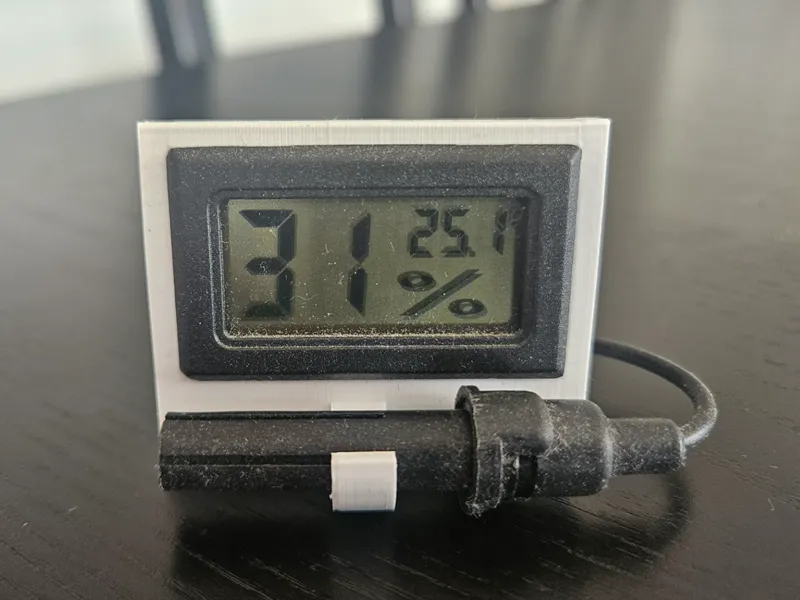Hygrometer with probe stand