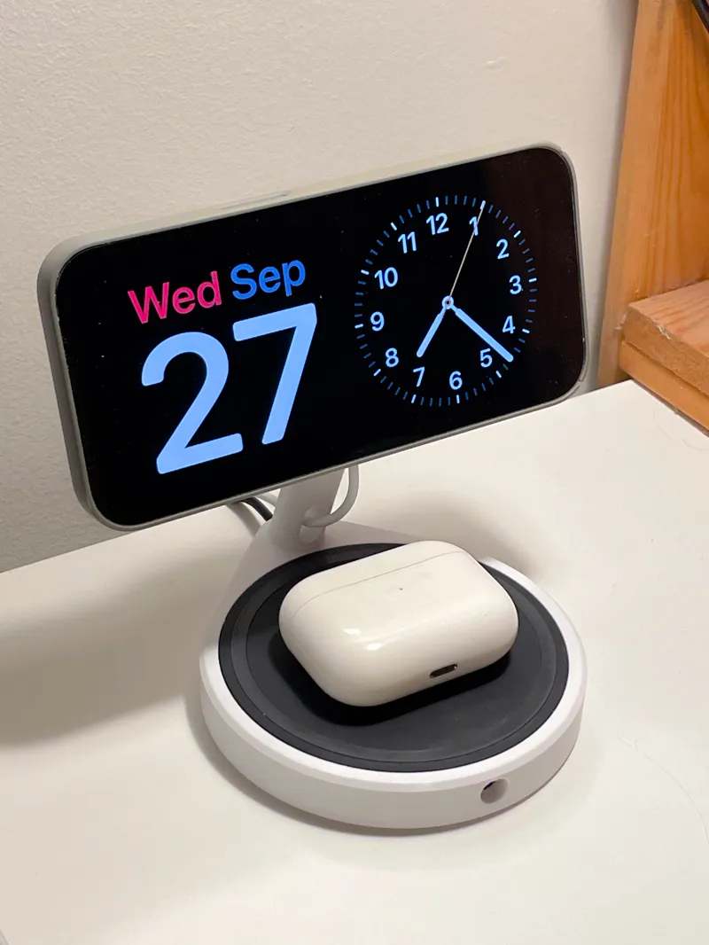 Magsafe Charger Stand for iPhone with Secondary Base Charger