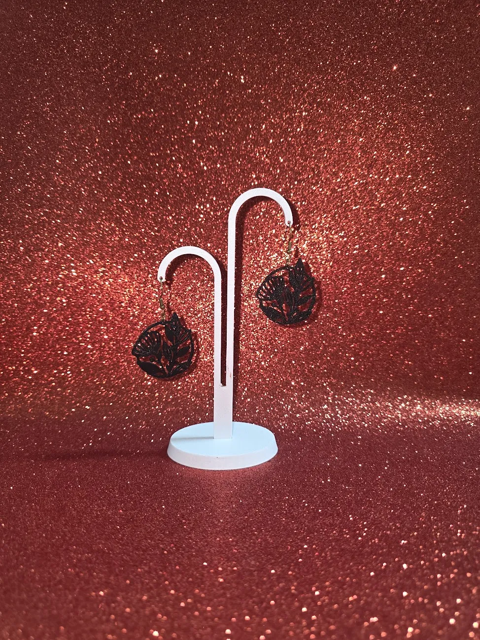 Nature in the circle earrings view 3