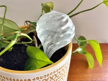 Jarrón decorativo: Spiral Plant Watering Globe in Vase Mode — vista de referencia 3