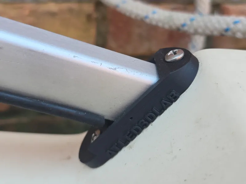 wall mount for rectangular aluminum tube 20x40 mm