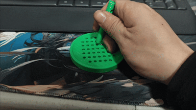Miniatura 1 do modelo 3D 磁吸钢珠画板