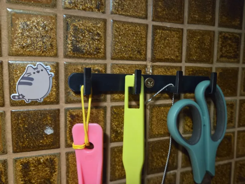 4xHook Rail