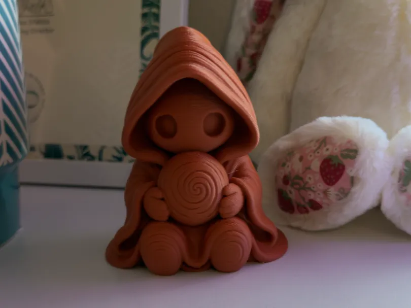 Figura decorativa: Grim Reaper – Cute Hooded Death. Referencia del modelo original.