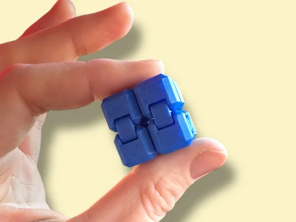 https://makerworld.bblmw.com/makerworld/model/US61fad4a6664c5a/design/2025-11-19_5c433085b09bb8.jpeg