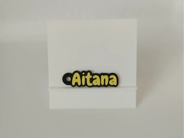 Aitana keychain