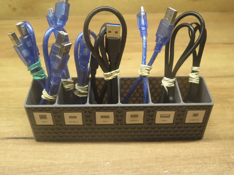 Simple Cable Organizer (with labels)