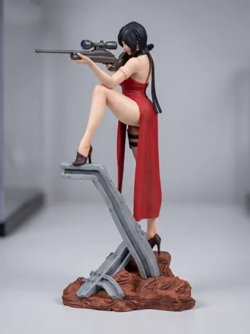 Figura decorativa: Ada Wong Sniper Figure — vista de referencia 2