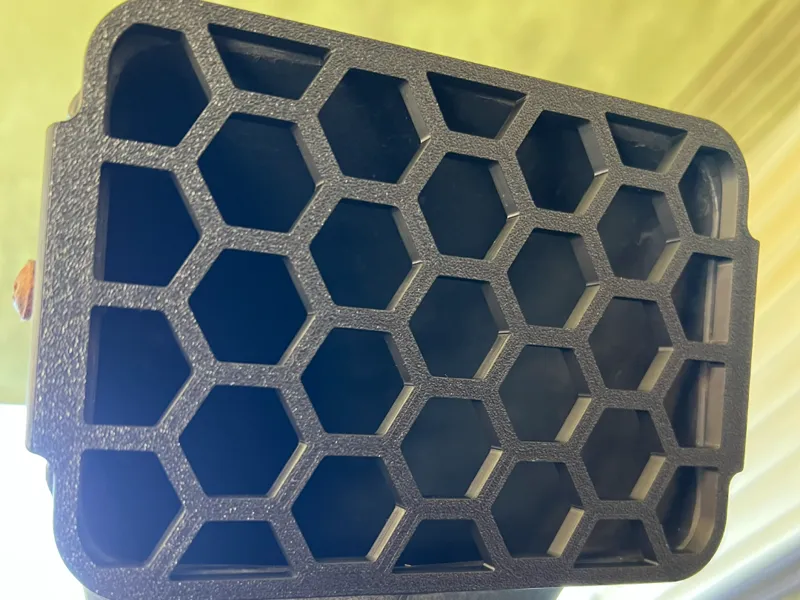 4x4 Safari Snorkel Face Plate Hex Grid Pattern