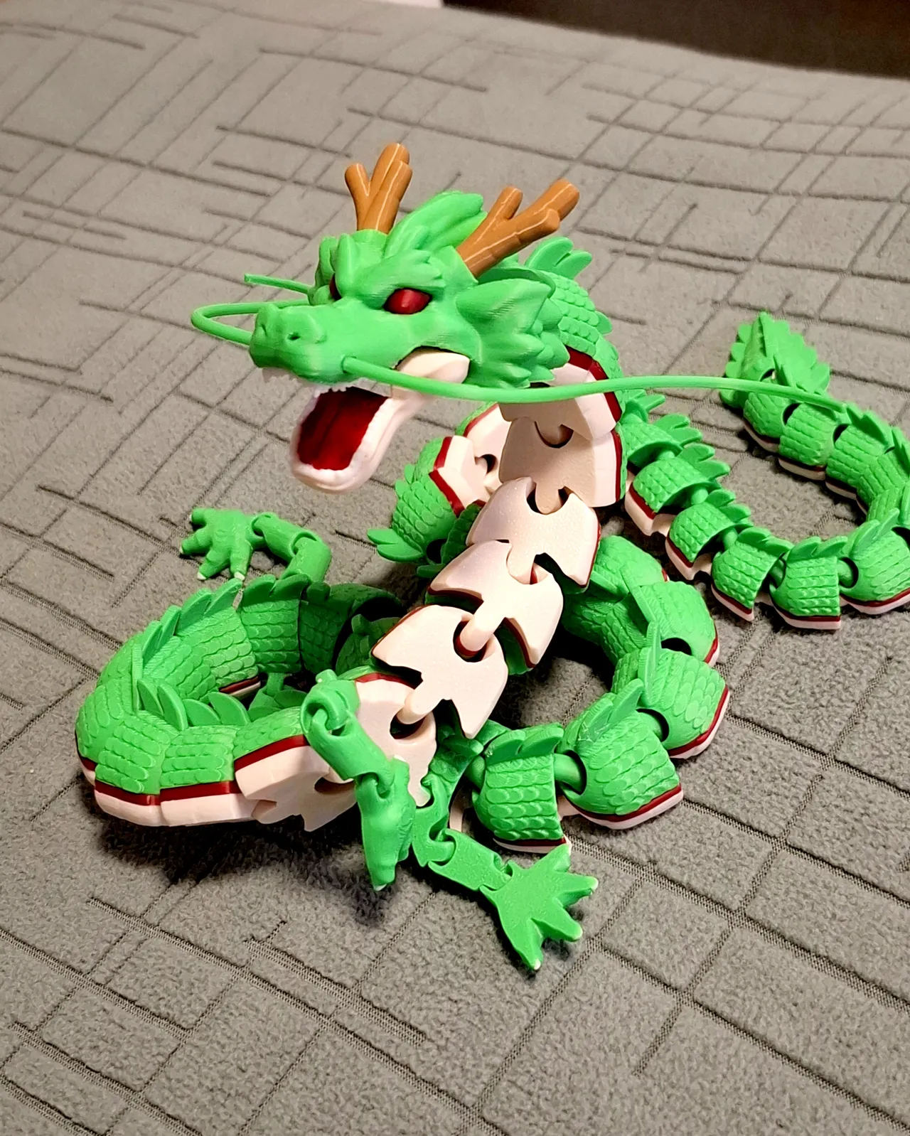 Shenron Flexy V2 openable mouth view 2