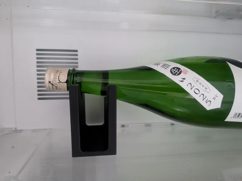 日本酒一升瓶ホルダー