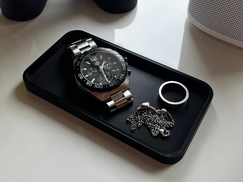 simple tray